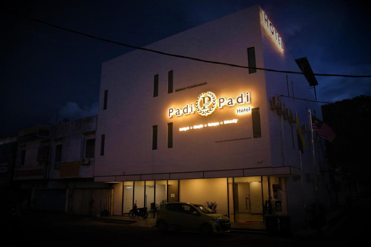 Padi Padi Hotel Кангар Экстерьер фото