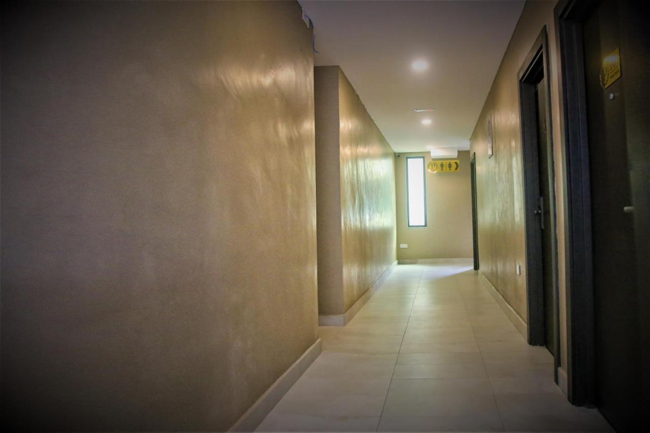 Padi Padi Hotel Кангар Экстерьер фото